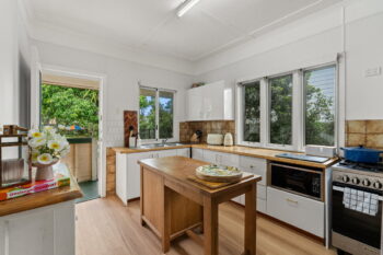 Listing image for 25 Bridge Street, Deagon  QLD  4017