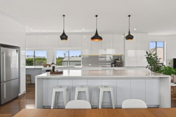 Listing image for 224 Flinders Parade, Sandgate  QLD  4017