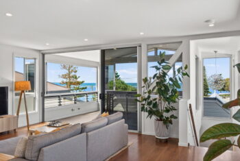 Listing image for 224 Flinders Parade, Sandgate  QLD  4017