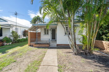 Listing image for 70 Lower Brighton Terrace, Sandgate  QLD  4017