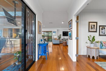 Listing image for 572 Flinders Parade, Brighton  QLD  4017