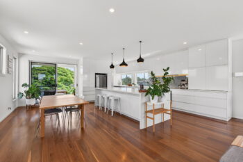 Listing image for 224 Flinders Parade, Sandgate  QLD  4017